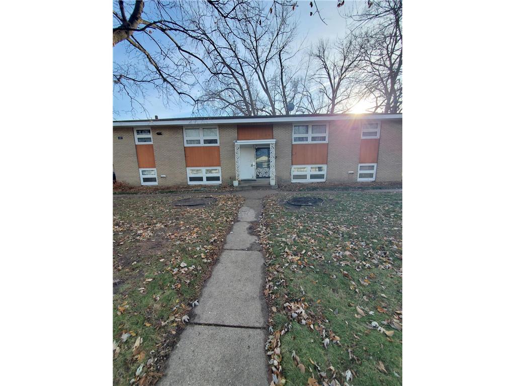Foto principal - 1107 57th Ave N