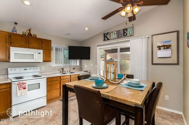 Building Photo - 8421 Campbell Avenue, Phoenix, AZ, 85037
