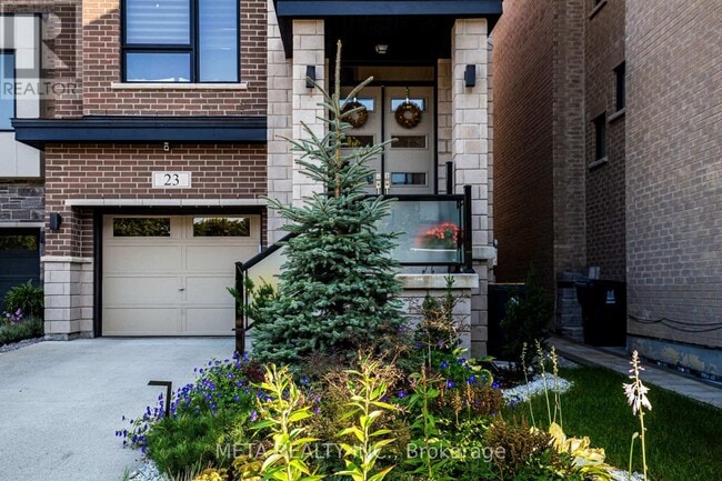 Building Photo - 23 Hollyhock Ct