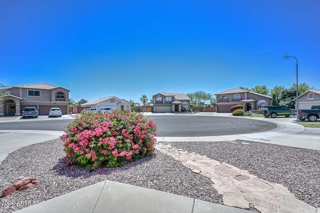 Building Photo - 9164 N 95th Ln