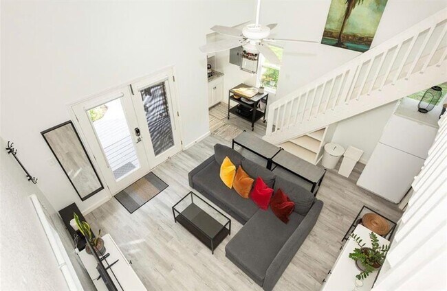 Foto del edificio - 7817 Easton St