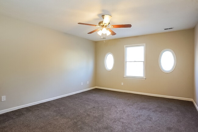 Foto del edificio - Spacious Two-Story Home in Aiken, SC