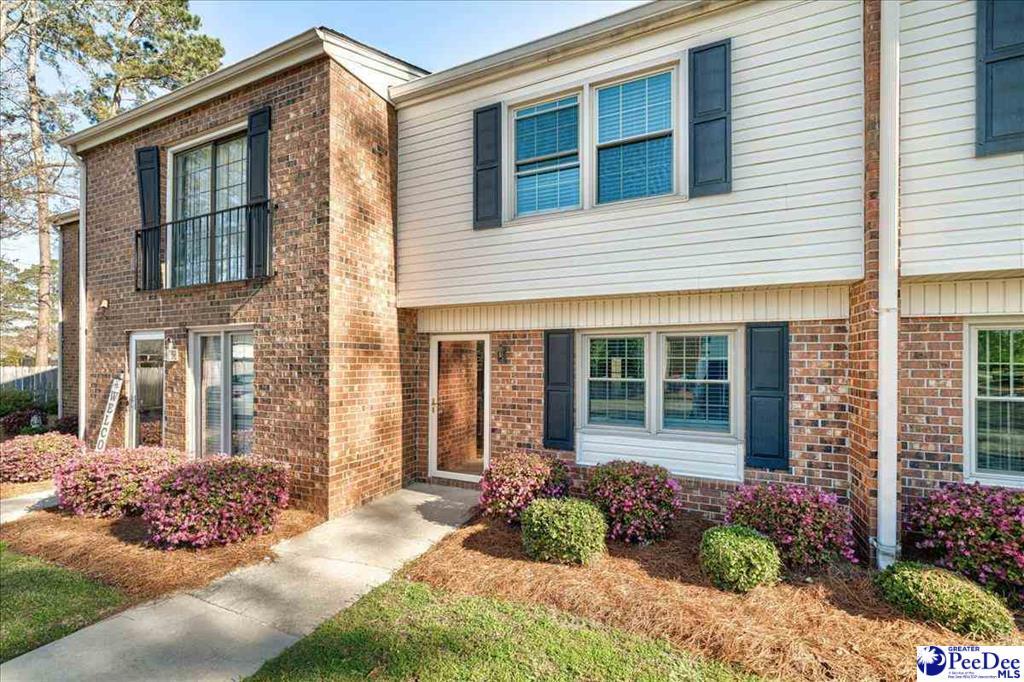 Foto principal - 731 Coventry Ln