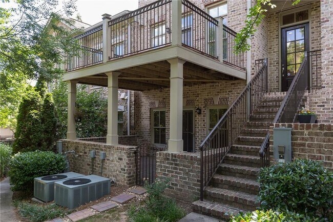 Foto del edificio - 3043 Stone Gate Dr NE