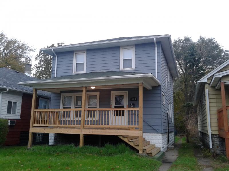 Primary Photo - 935 Becker St