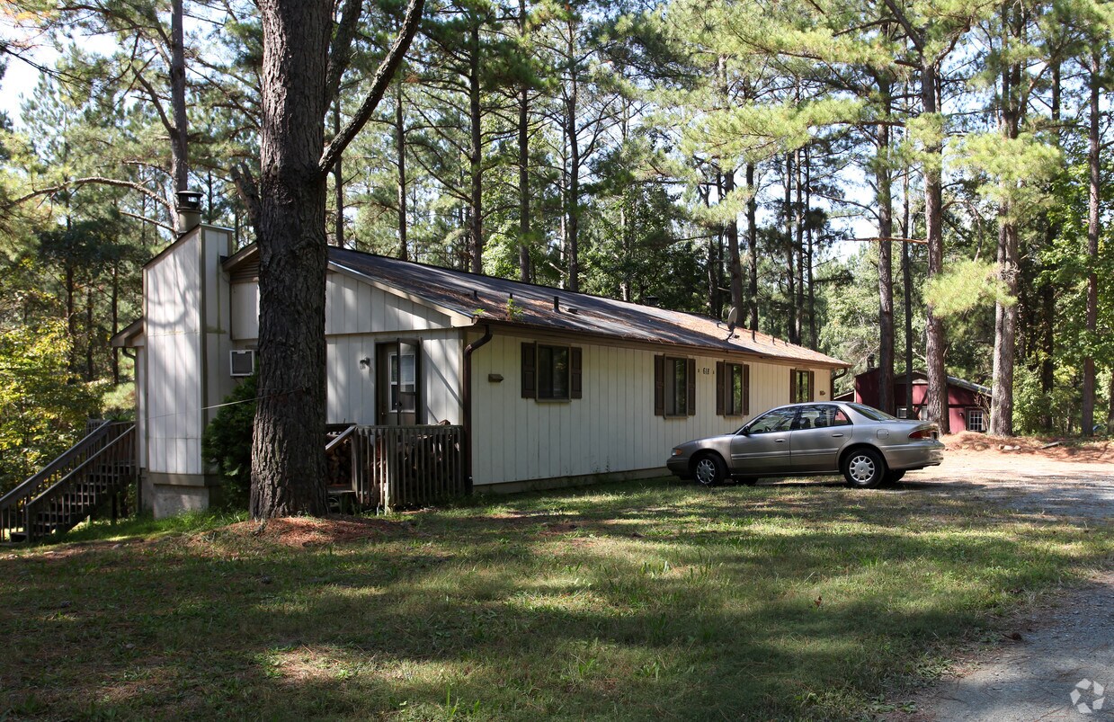 Foto principal - 594 Cedar Lake Rd