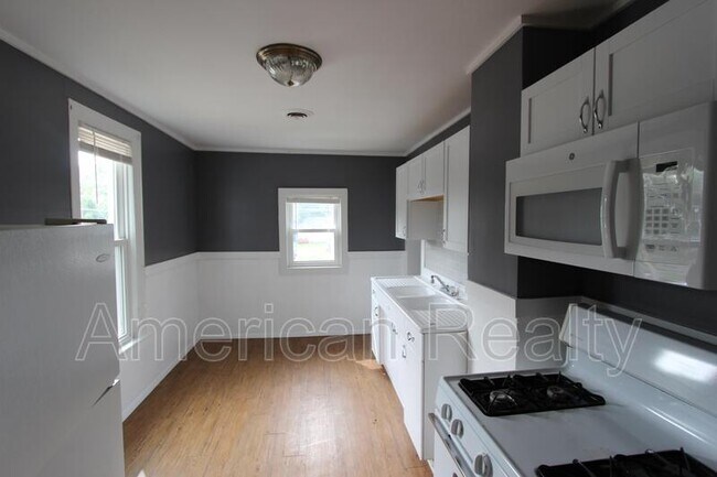 Foto del edificio - 811 Watson St SW