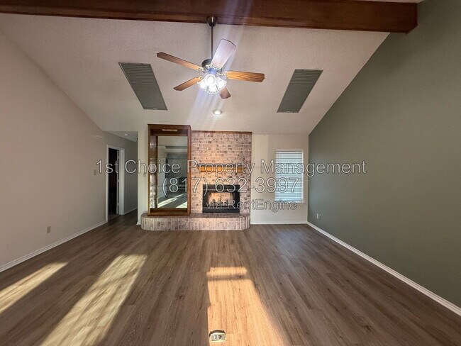 Foto del edificio - 7808 Mallard Ln