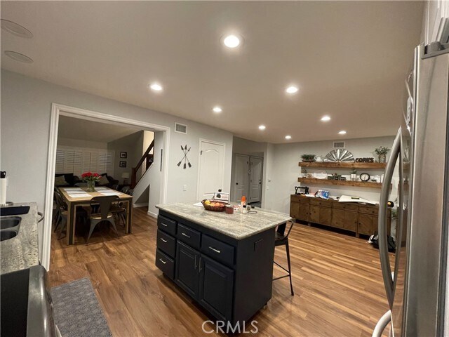 Foto del edificio - 1866 N Garland Ln