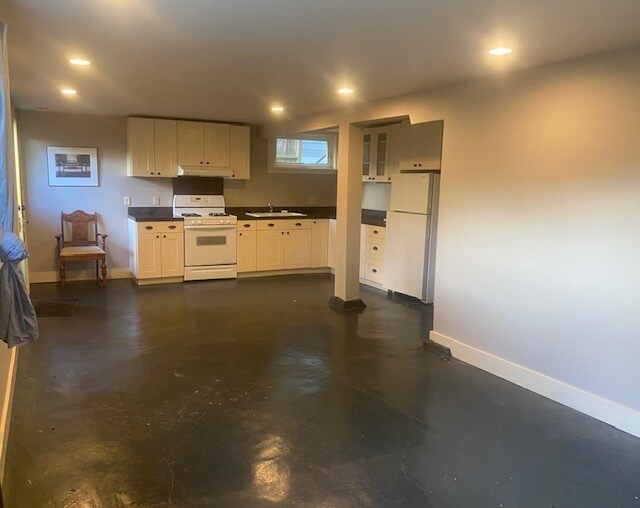 Foto principal - 152 W Florentia St