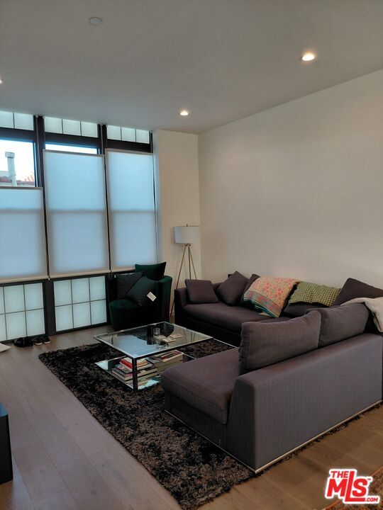 Foto del edificio - 1824 Redondo Blvd