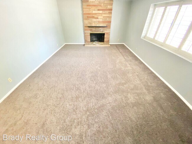 Building Photo - 4 br, 2 bath House - 2913 Colanthe