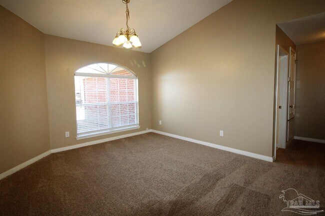 Building Photo - 10878 Country Ostrich Dr