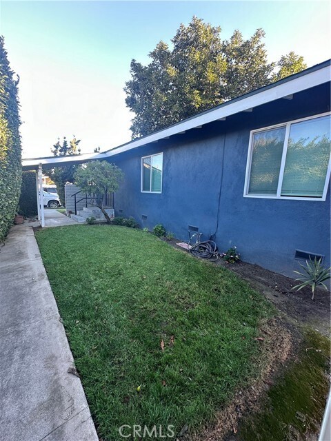 Building Photo - 514 E Chalynn Cir