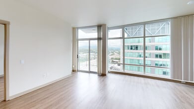 Interior Photo - Elements Apartments