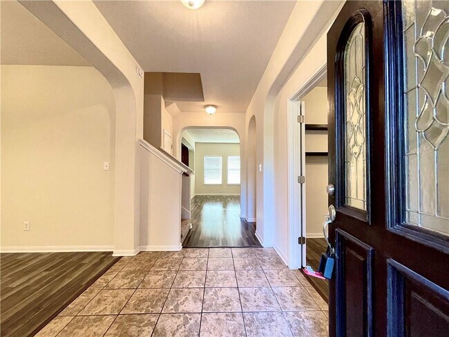 Foto del edificio - 906 Mesquite Hollow Pl