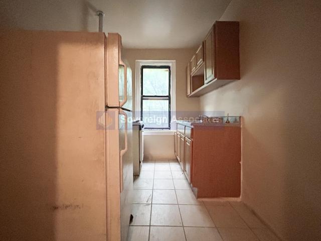 Building Photo - 1 bedroom in New York NY 10467