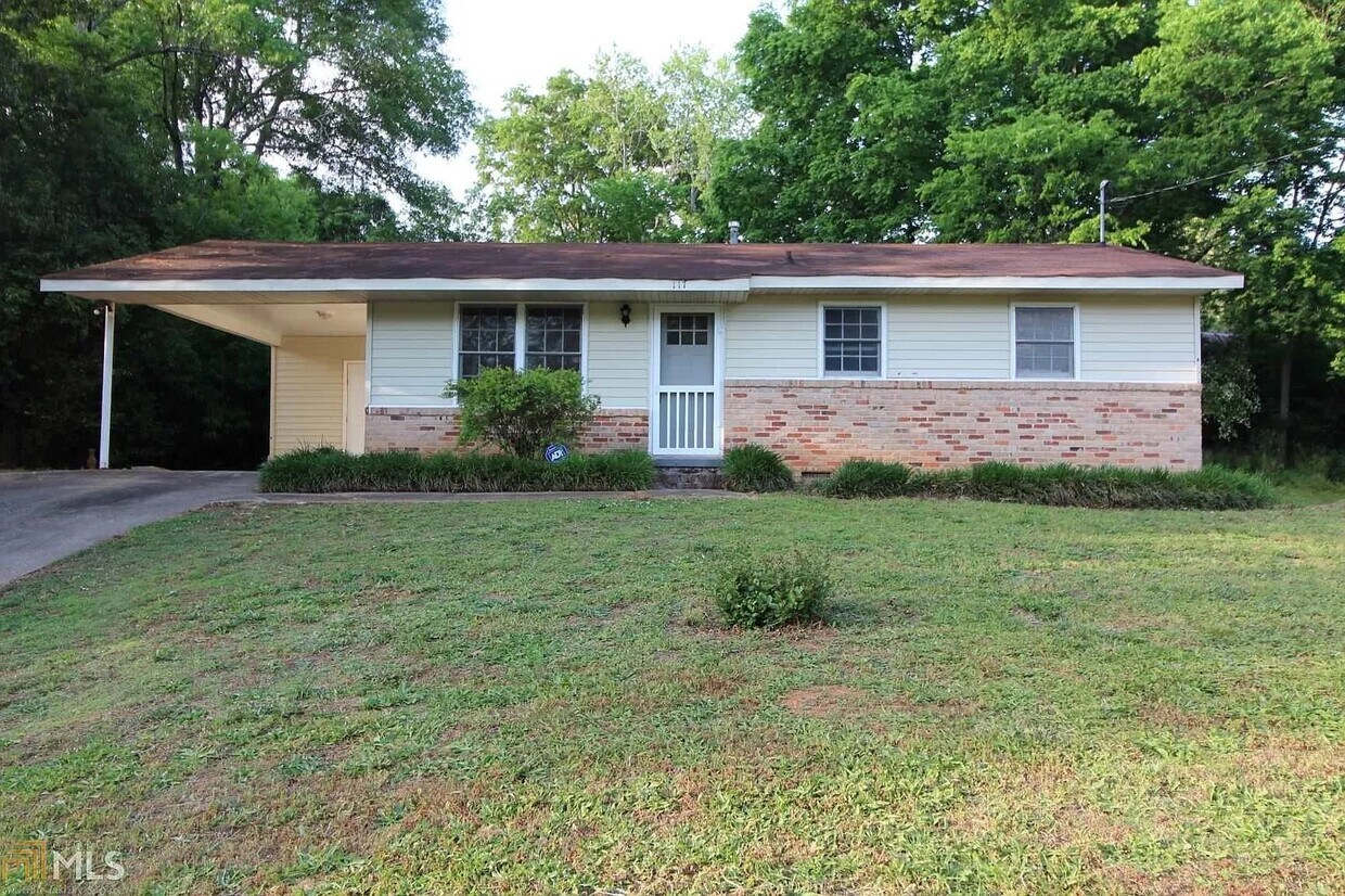 Primary Photo - 117 Cherry Ln