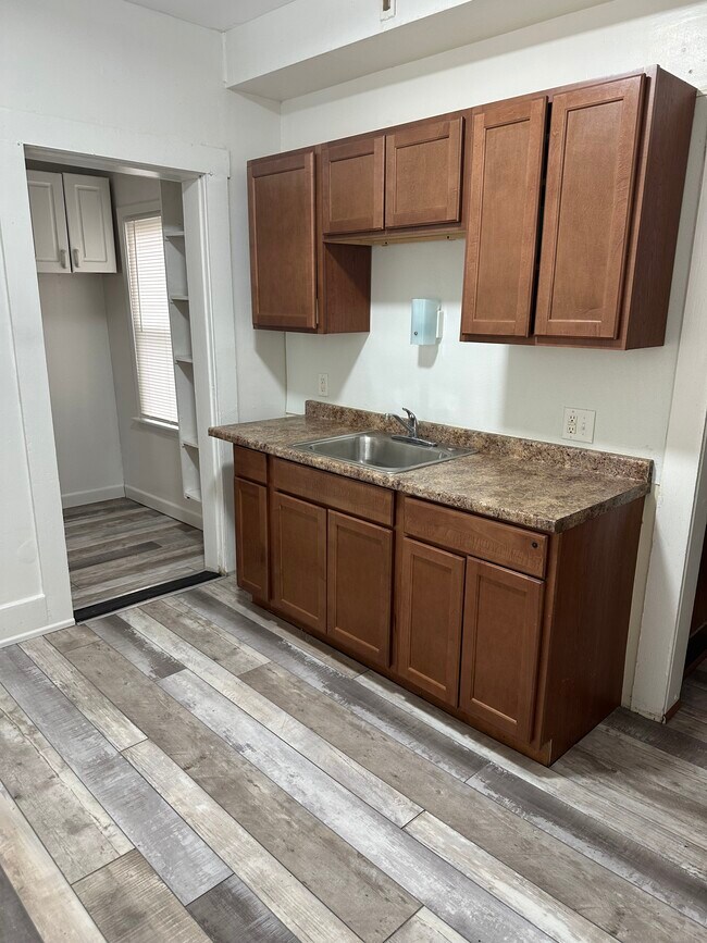 2816 Pennsylvania Ave Unit 1 First Floor, Erie, PA 16504 Apartments