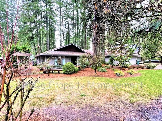 Building Photo - 515 SE 26th Ave