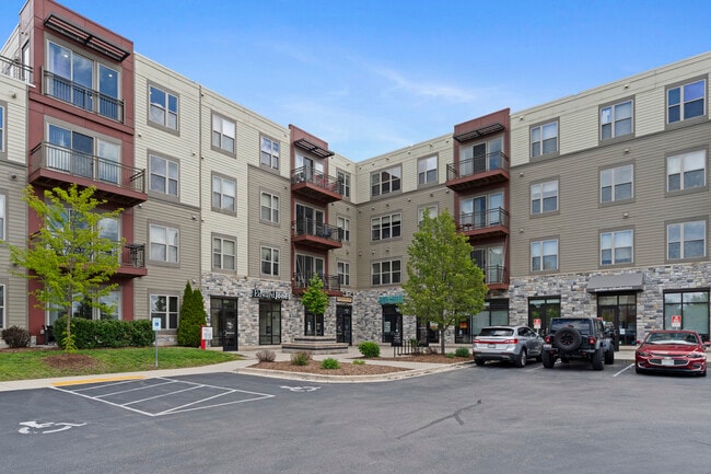 1505 Exterior - 1505 Apartments + Townhomes