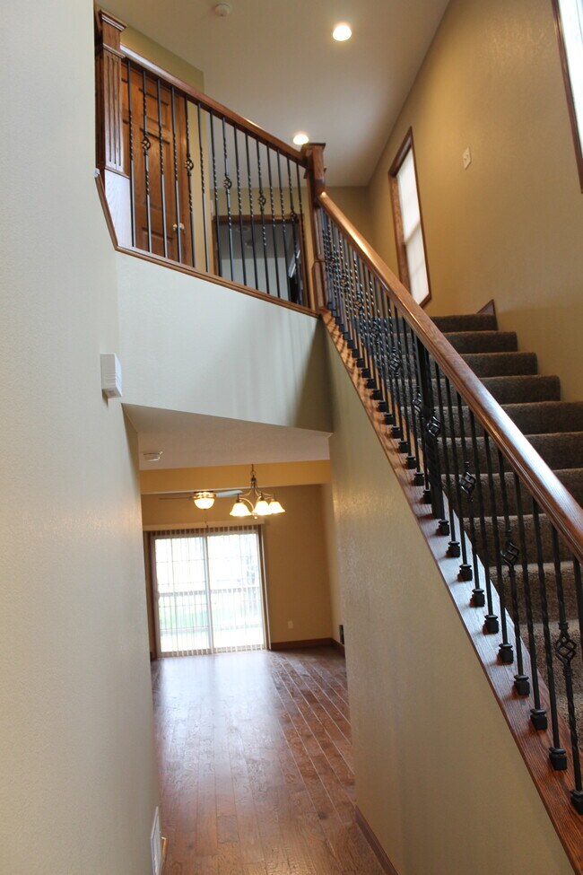 Foto del edificio - 1181 Brentwood Dr