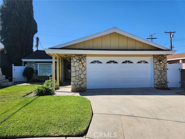 Foto principal - 8438 Byers St