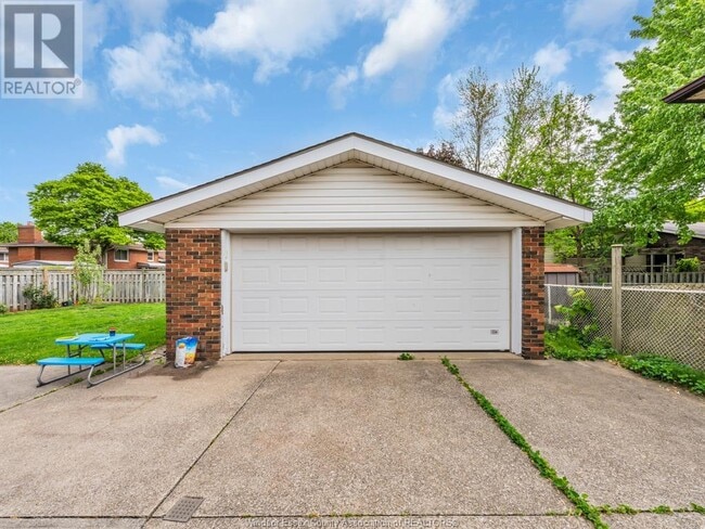 Building Photo - 2976 Buttery Ct
