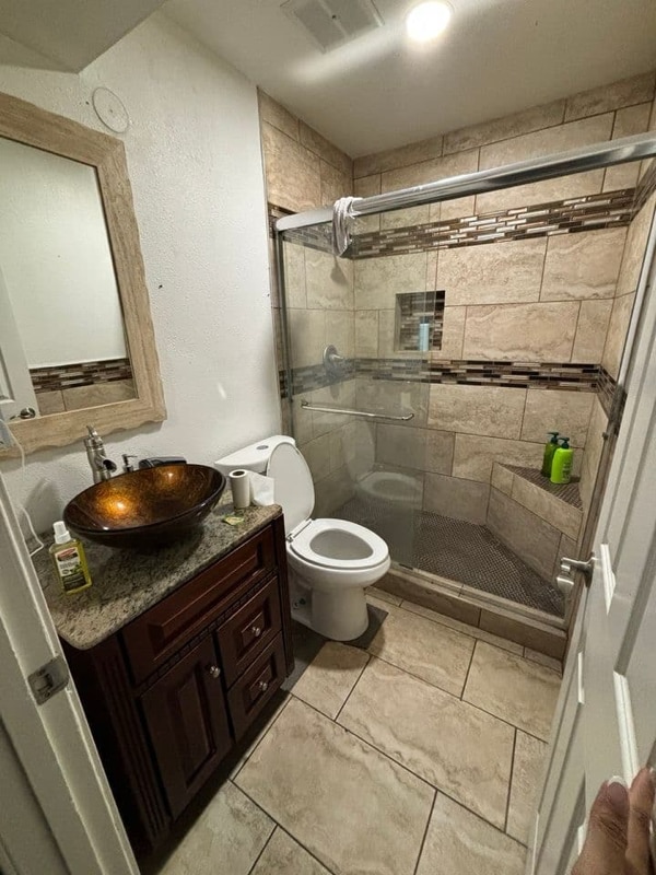Foto del edificio - 4025 E St Charles Ave