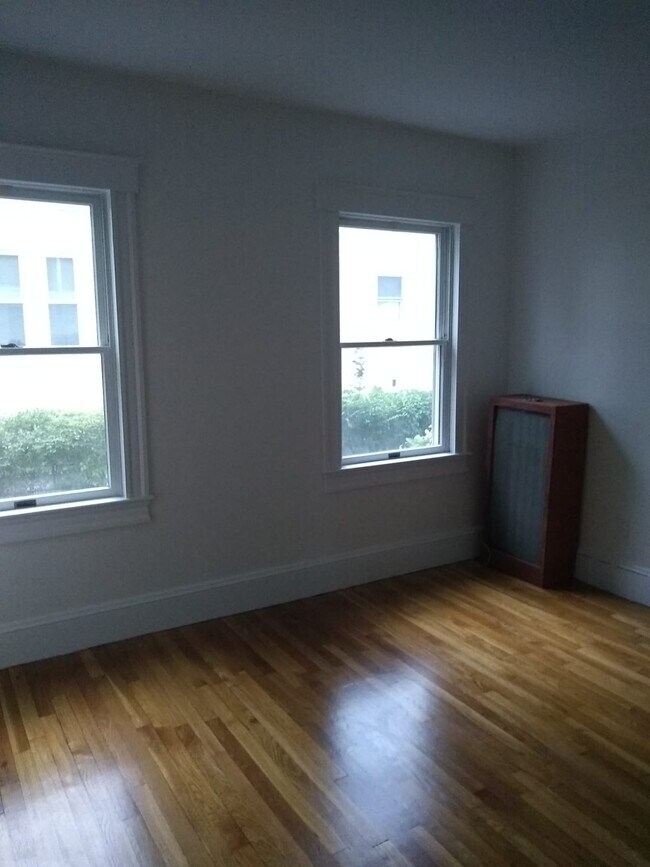Foto del edificio - 33 Claymoss Rd