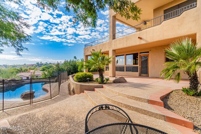 Foto del edificio - 16411 N Skyridge Ln