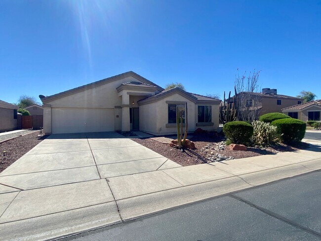 Building Photo - 3 Bed, 2 Bath in Rancho El Mirage