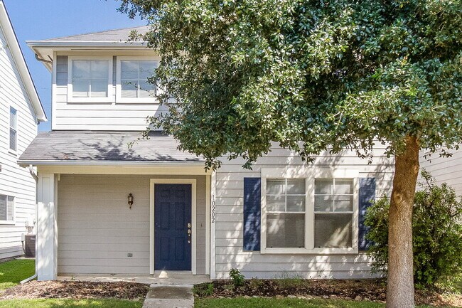 Foto del edificio - 10202 Farrell Dr