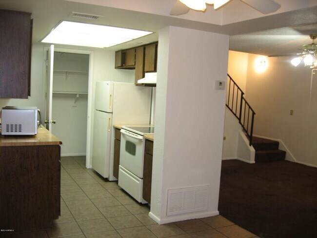 Foto del edificio - Town House in Hall Craft Villas