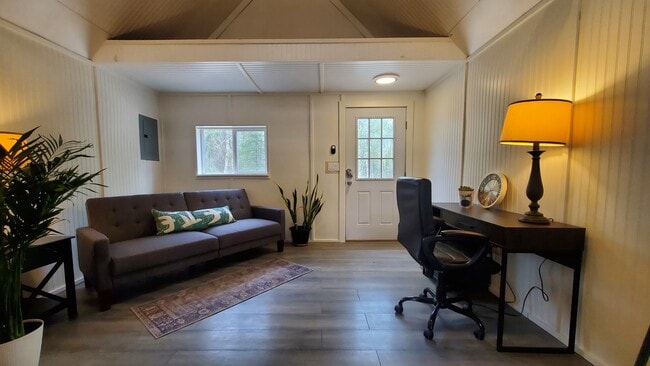 Foto del edificio - 8532 W Swan Cir