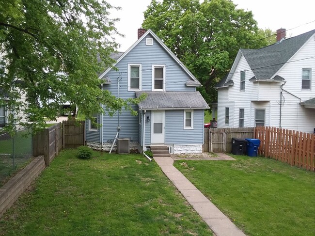 Building Photo - 2751 11th Avenue C