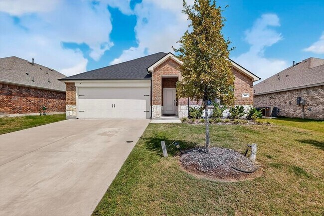 Foto del edificio - 504 Willow View Way