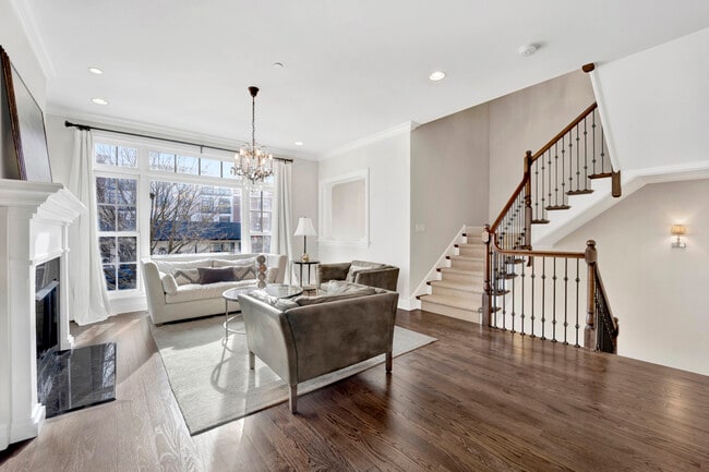 Foto del edificio - 460 Pennsylvania Ave