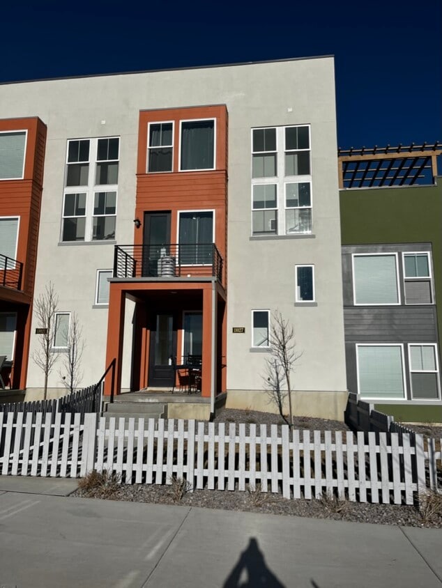 10127 S Lake Run Rd, South Jordan, UT 84009 House Rental in South