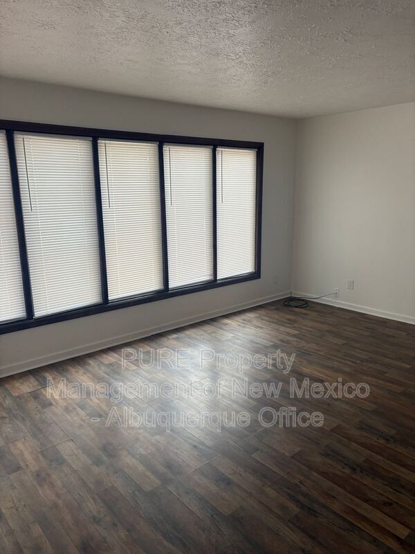 Foto del edificio - 14209 Turner Pl NE