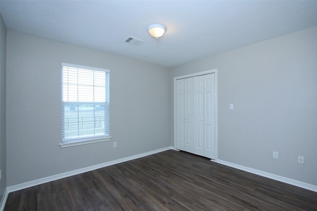 Building Photo - 9038 McGallion Rd