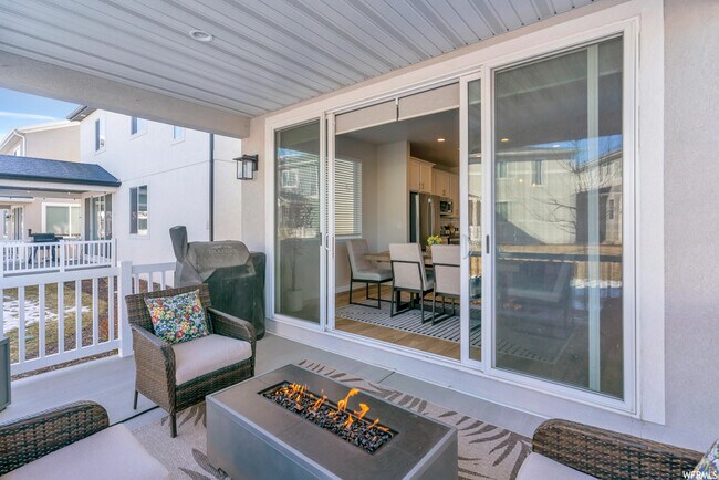 Foto del edificio - 1534 W 250 N