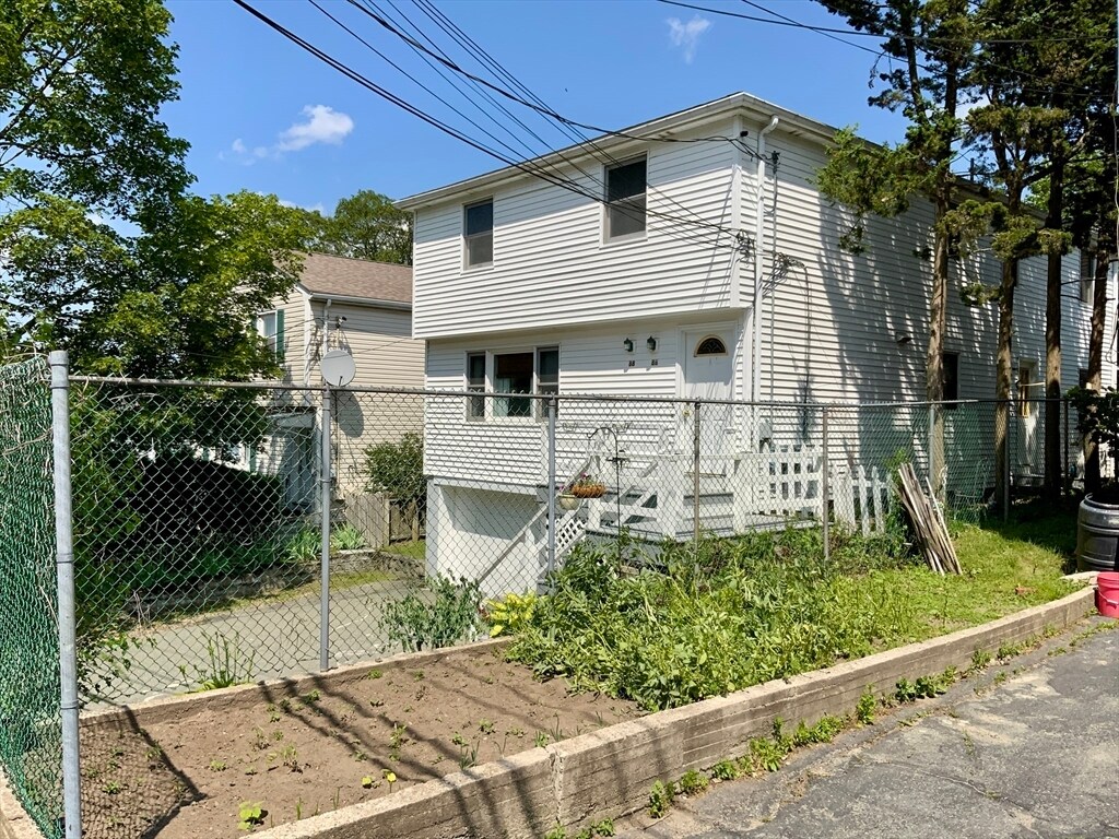 Foto principal - 86-88-88 Sylvia St