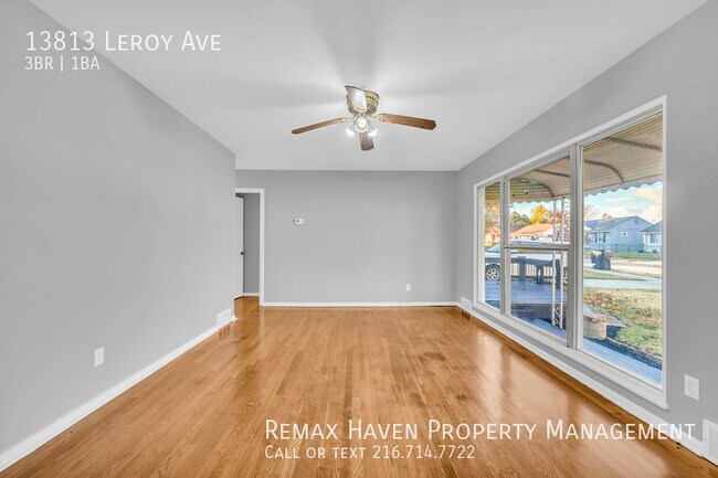 Foto del edificio - 13813 Leroy Ave