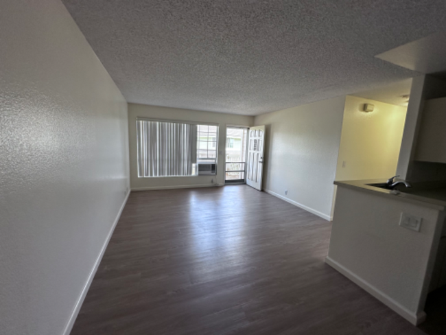 Building Photo - 94-1481-1481 Waipio Uka St
