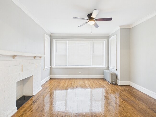 Foto del edificio - 7631 S Cornell Ave