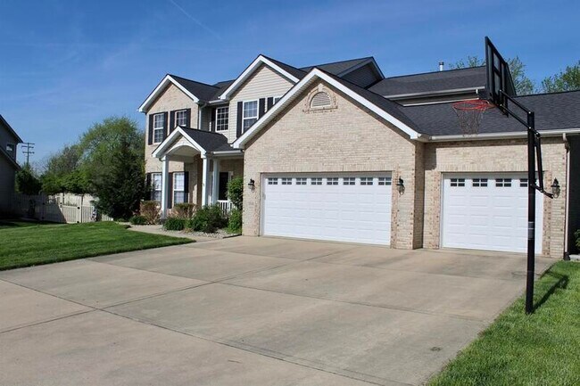 Building Photo - 3014 Roan Hill Drive