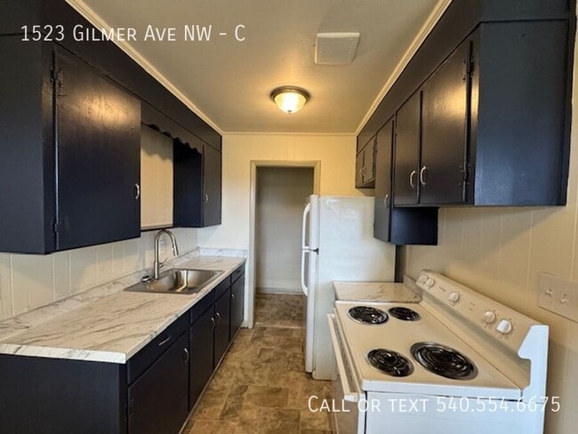 Building Photo - 1523 Gilmer Ave NW