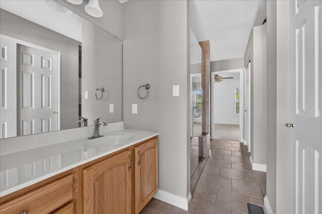Building Photo - 1519 Prospector Trail