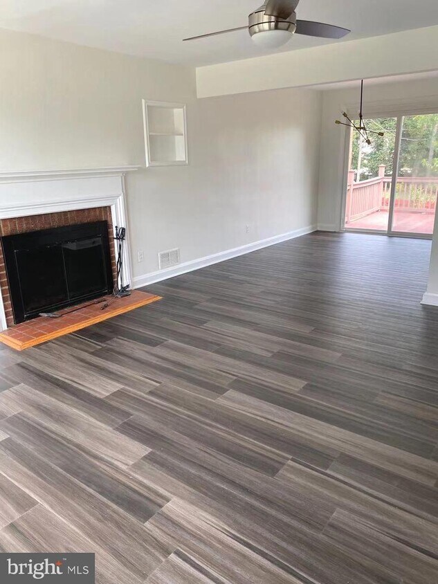 Foto principal - 1307 Malbay Dr